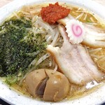 ちゃーしゅうや 武蔵 - からし味噌らーめん（麺大盛・こわれ味玉トッピング）