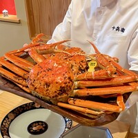 鮨 十兵衛 - 茹でたての "越前蟹" がド〜ン