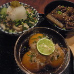 おばんざい3品・新ごぼうと牛肉煮物・出汁トマト・鶏皮おろしポン酢