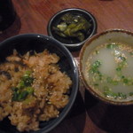 興 - かしわめし、スープ