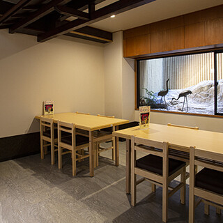 Enjoy a peaceful meal in a modern Japanese space in front of Nishi Honganji Temple.