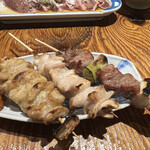 十一屋 - シロ130円、ミノ180円、かしら150円