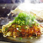 お好み焼 もり - うどん肉玉イカ天＋ねぎかけ