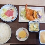 冨士食堂 - 日替り定食700円