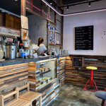 THE NUTS EXCHANGE - 店内の様子注文カウンター