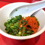 ラーメン二郎 - 待ってる間にカスタマイズ♪