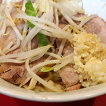 ラーメン二郎 - この日の豚