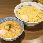 六厘舎 TOKYO - 2013.5 得製つけ麺（1,050円）＋大盛券（100円）麺量430g