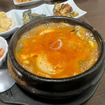 韓国料理 アンニョンハセヨ - ズンドゥブ牡蠣チゲ