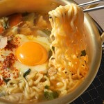  ノグリ・ときわ亭ラーメン チーズ卵黄トッピング