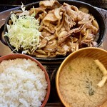しんぱち食堂 名古屋プリンセス通り店 - 