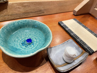 Sushi Asaumi - 指洗い　おしぼり　携帯置き
