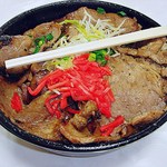 伝説のすた丼屋 - ﾎｴｰ丼肉増し飯増し　お持ち帰り用　930円　（’’ｂ