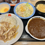 松屋 - オリジナルカレギュウ・生野菜生玉子セット