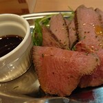 ユニークベリー - 牛タンローストビーフ