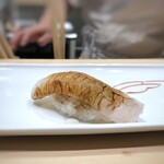 寿司割烹 明日香 - ◆平目のえんがわ・・厚みがあり上品な脂を感じ美味。