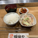 Yakiniku Kiwamiya - 