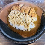 インデアン - アップでカツカレー