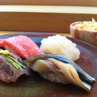 「ホリエモンの想定外のうまい店」に掲載された実力派鮨屋
