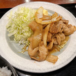 ニユートーキヨー 庄屋 - 豚生姜焼