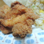 お食事処いよ家 - 唐揚げは味がしっかり♪　旨し♪