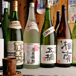 Robatayakikisaku - 日本全国から集めた約80種類を取り揃えています『全国有名地酒』
