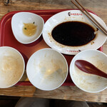 鬍鬚張魯肉飯 - ３杯目完食