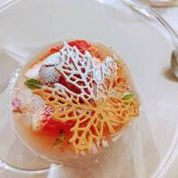 Maison DIA Mizuguchi - イチゴのブランマンジェ、カシスシャーベット