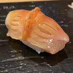 鮨 波づき - 赤貝