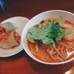 Muan tai - 生春巻き＆トムヤムクンラーメン