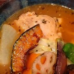 スパイス＆スマイル - チキンレッグが柔らかいの