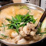 Standard domestic beef Motsu-nabe (Offal hotpot)