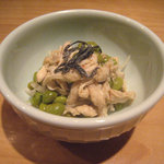 蕎麦 案山子 - ささみと枝豆の和え物