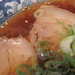 ゆきみ家 - 薄味のバラ肉チャーシュー(正確には煮豚)は、 ちょっと厚めのトロトロ。