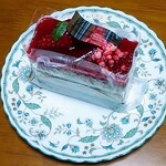 ル・パティシエ ヤマダ - 木苺のシャルロット
