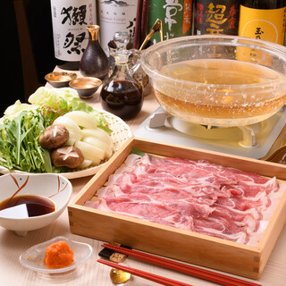 shabu shabu made with 130 rare pigs produced a month in a crystal pot