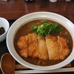 カレーうどん専科 祥 - 薄いロースカツカレーうどん　