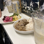 立ち飲み処 おかめ - 肉豆腐おいし。