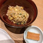 京中華 牧定 - 炒飯と大根の醤油漬け