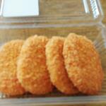 ディオ - 昔ながらのコロッケ ４枚入り (税抜)93円 ※開封後 (2022.12.16)