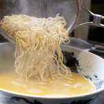 らーめん 一嗹 - 調理シーン