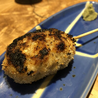 炭焼鰻 寝床 福島店 - つくね　みょうが、大葉、ゆずみそ入りの風味豊かな一品