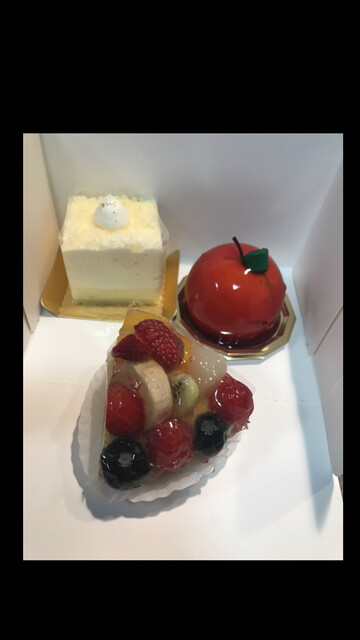 ほんわかりんご　3点おまとめ 写真 : Fraise des Bois （フレーズ デ ボワ） - 西大宮/ケーキ