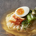 トラジ ビナ ガーデンズ テラス - 