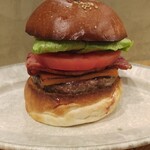 No.18 - キャラメルベーコンチーズバーガー