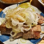 もつ焼き 煮込み 楓 - ればネギだれのせ