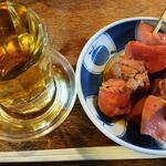 宇ち多゛ - 梅割り（甘め）と　レバボイルとハツ　一本ずつお酢　です