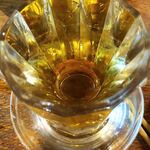 宇ち多゛ - 梅割り（甘め）一杯分です　下の受皿にも入っています