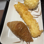 Marugame Seimen - 念願の半熟卵天ぷら、イカ天、いなり寿司