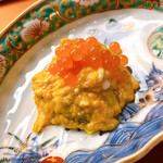 美会 - オースワンです。この卵が甘くてウンマイ。中には黒鮑のぶつ切りが隠れています